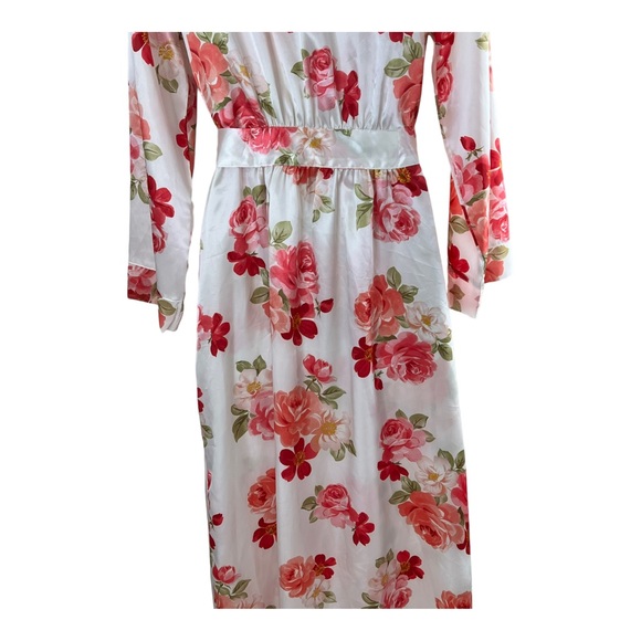 Donna Morgan Women’s Floral Lingerie Set Nightgown and Bathrobe - Picture 7 of 14